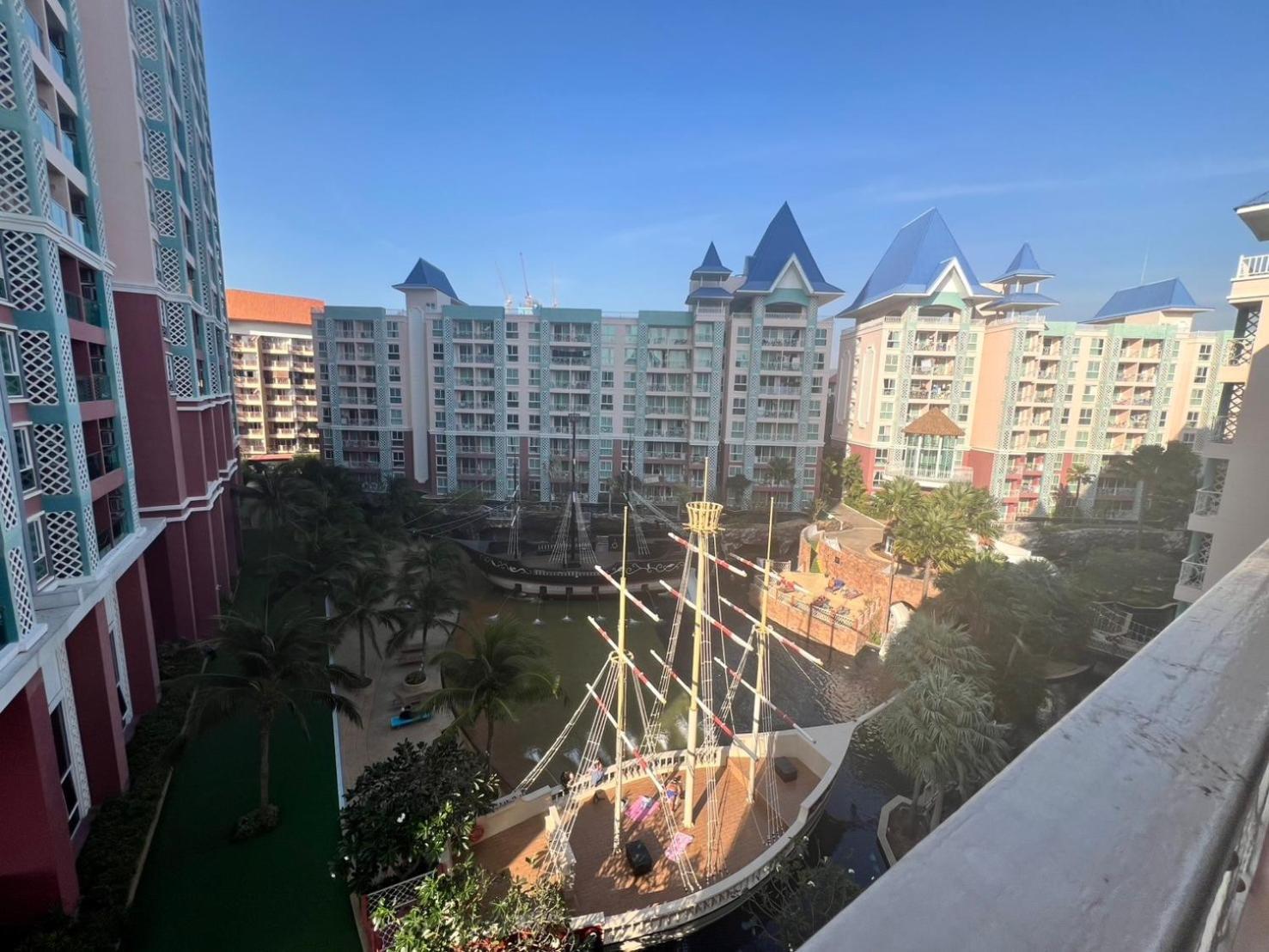 Grande Cariibbean Pattaya By Thita Aparthotel Екстериор снимка