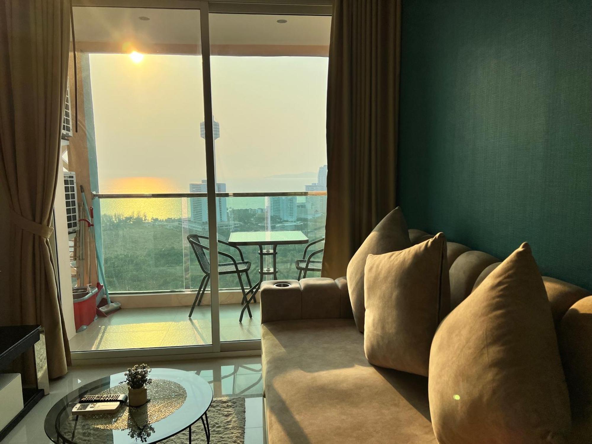 Grande Cariibbean Pattaya By Thita Aparthotel Екстериор снимка